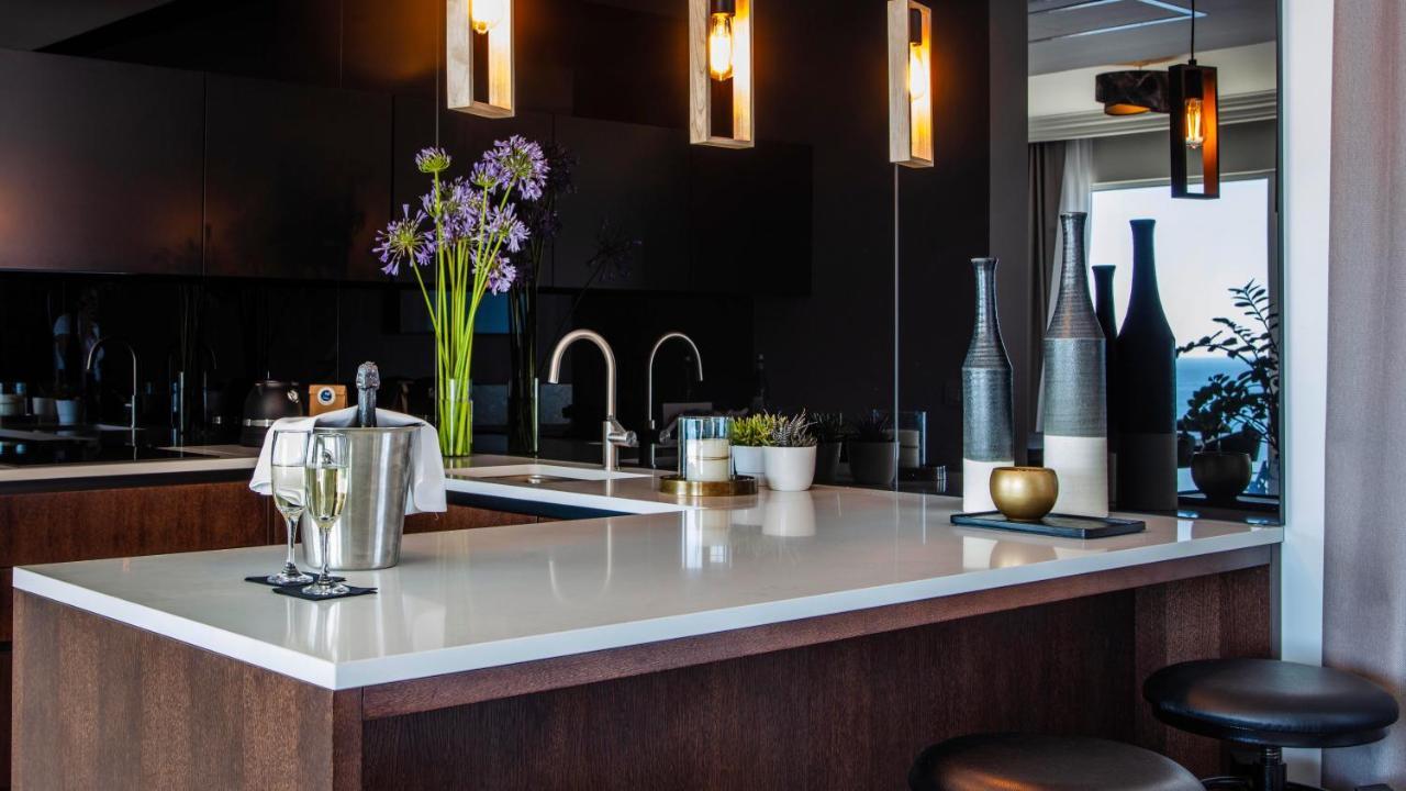 Royal Palm Hotel Dubrovnik Exterior photo A kitchen island