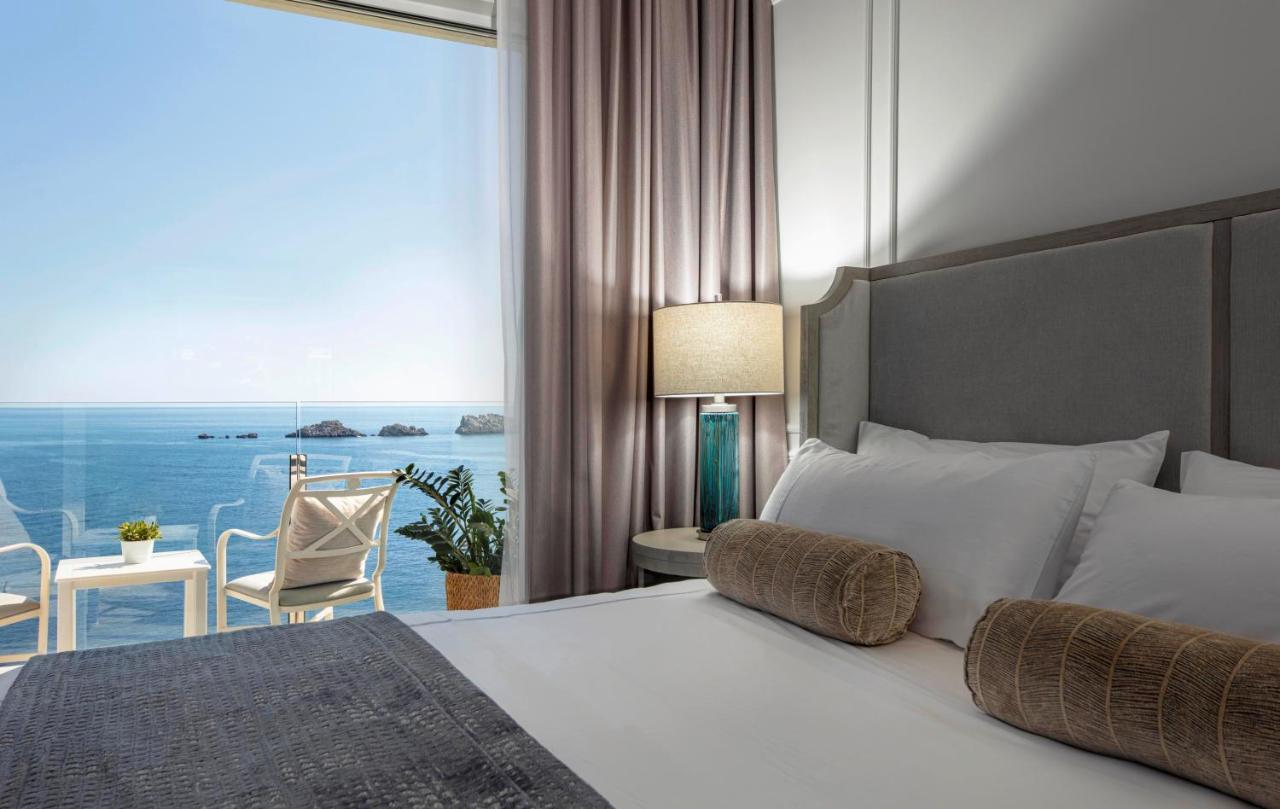 Royal Palm Hotel Dubrovnik Exterior photo Deluxe sea view room