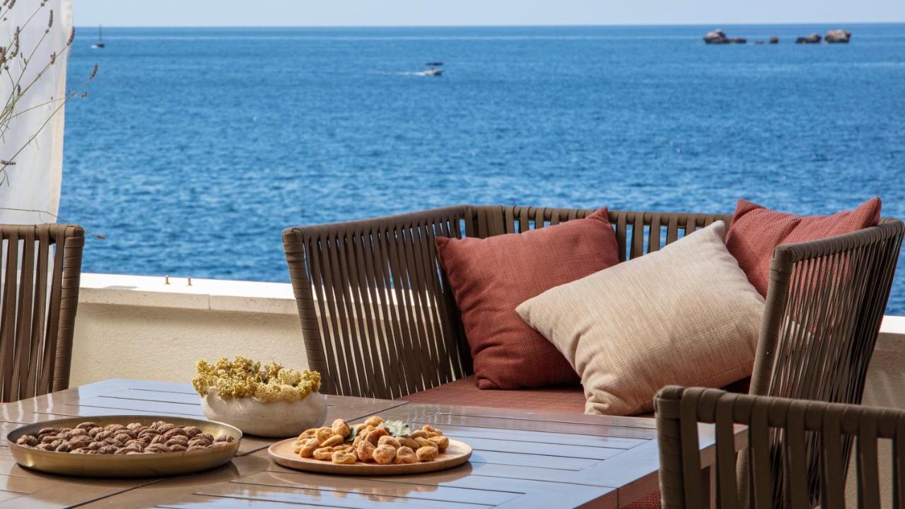 Royal Palm Hotel Dubrovnik Exterior photo The view from the hotel