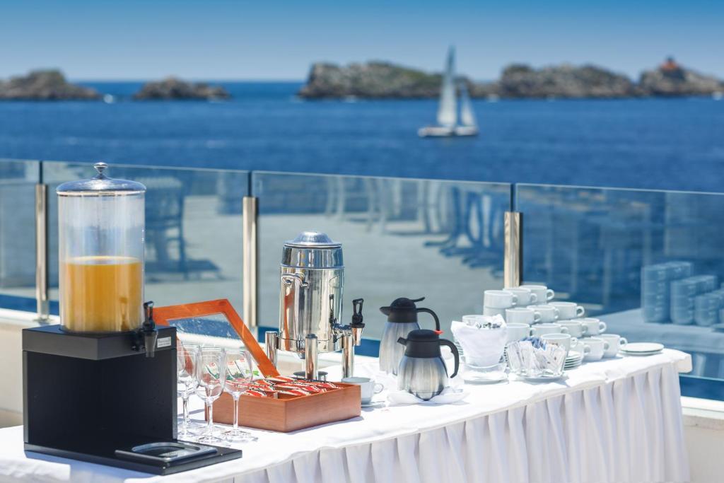 Royal Palm Hotel Dubrovnik Exterior photo The Terrace