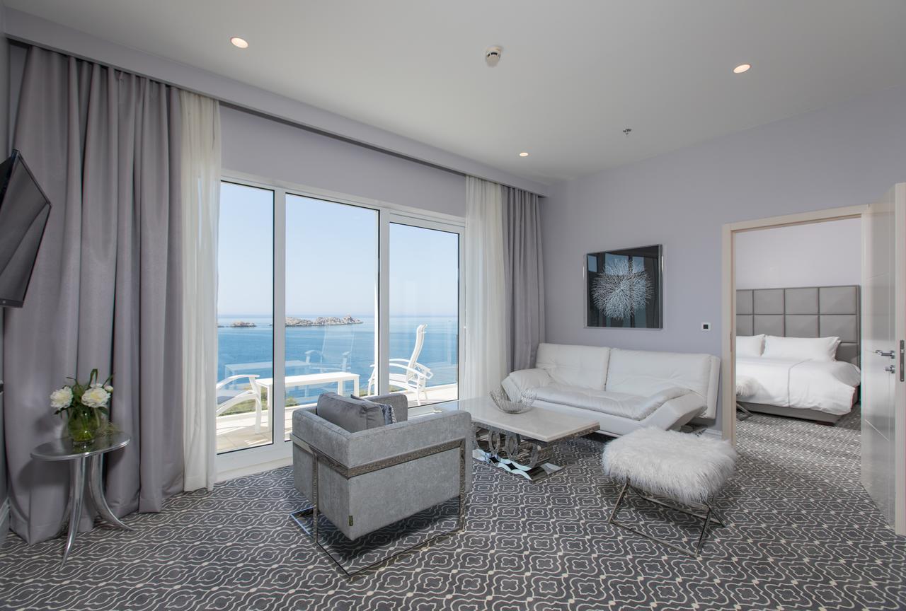 Royal Palm Hotel Dubrovnik Exterior photo Suite