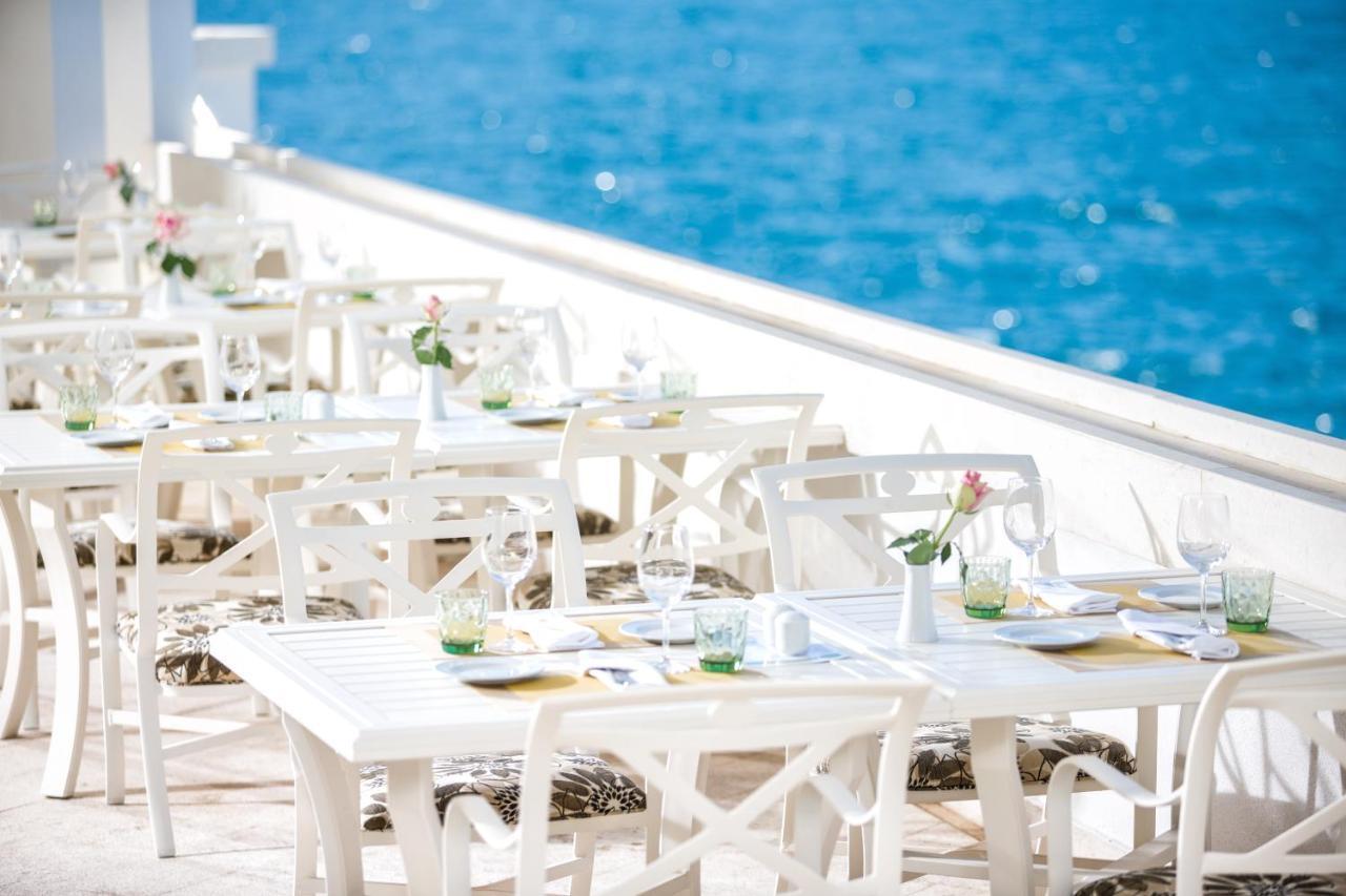 Royal Palm Hotel Dubrovnik Exterior photo Restaurant